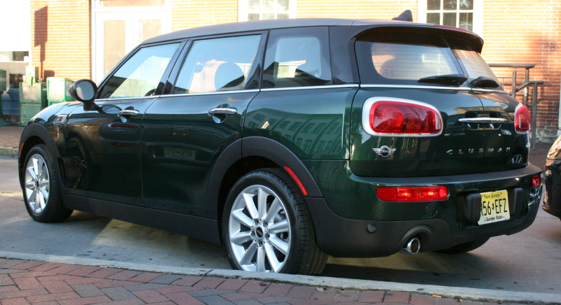 Illustration for article titled The 2016 Mini Clubman Is The Little Quirky Wagon You Never Knew You Wanted